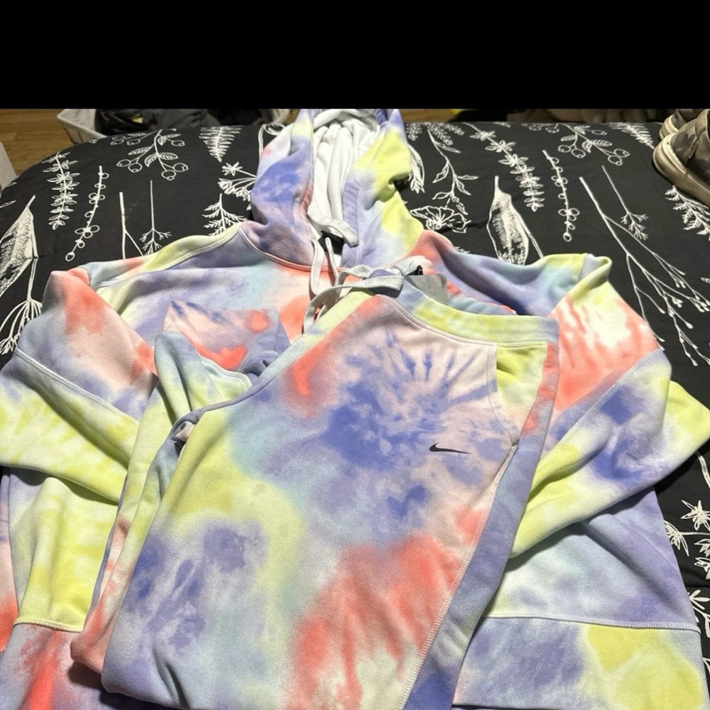 nike dri-fit tie dye matching set